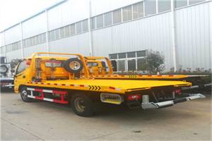 两当附近拖车救援搭电